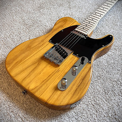 Full-Size 39″ Single Cutaway Trans-Yellow Electric Guitar Package w/ Maple Neck