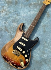 Homemade old ST electric guitar/imported alder body/gold jewelry/SRV handwritten
