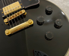 Low price Mahogany body Electric Guitar gold hardware – Custom – in US