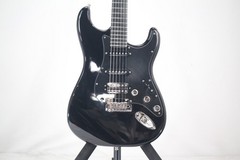 [Fender] FSR None More Black Stratocaster 2005 Electric Guitar With Gig Bag