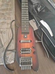 Donner HUSH™ X Electric Guitar Headless Travel Sunburst With All Accessories